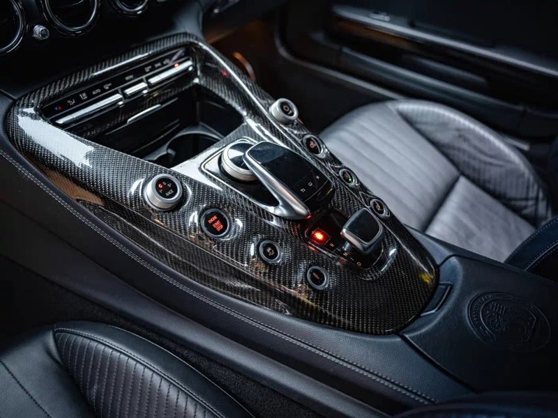 Mercedes-benz amg-gt