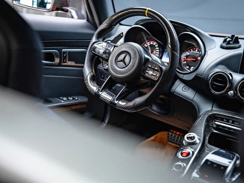Mercedes-benz amg-gt