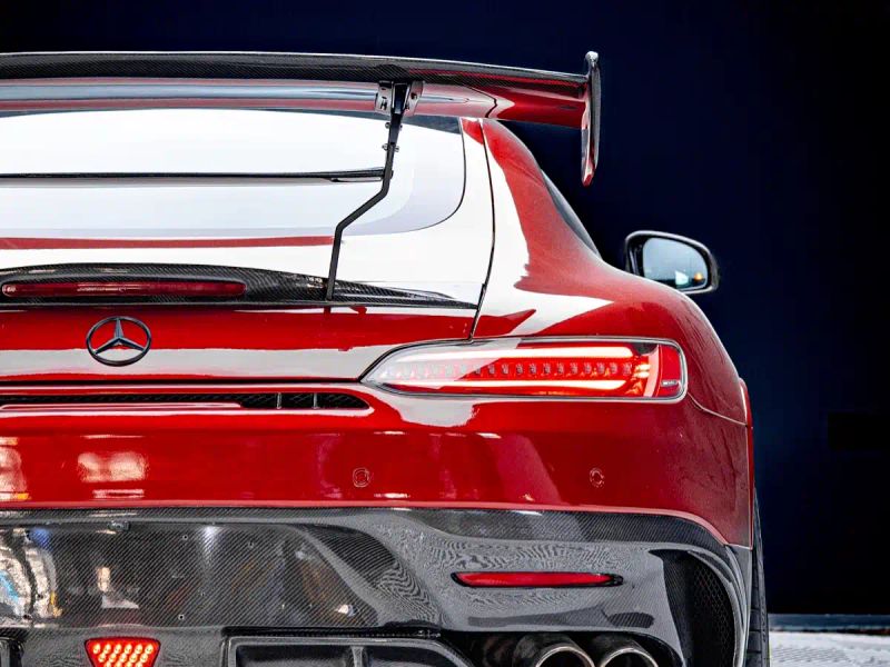 Mercedes-benz amg-gt