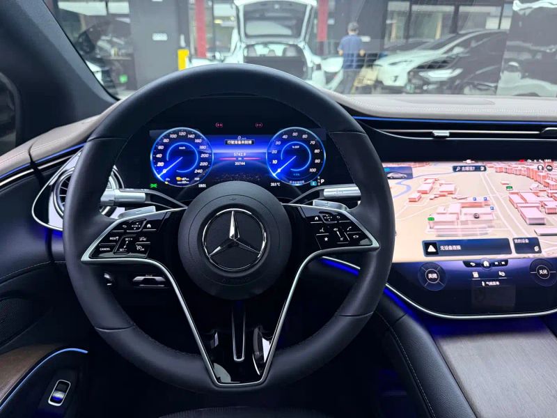 Mercedes-benz eqs