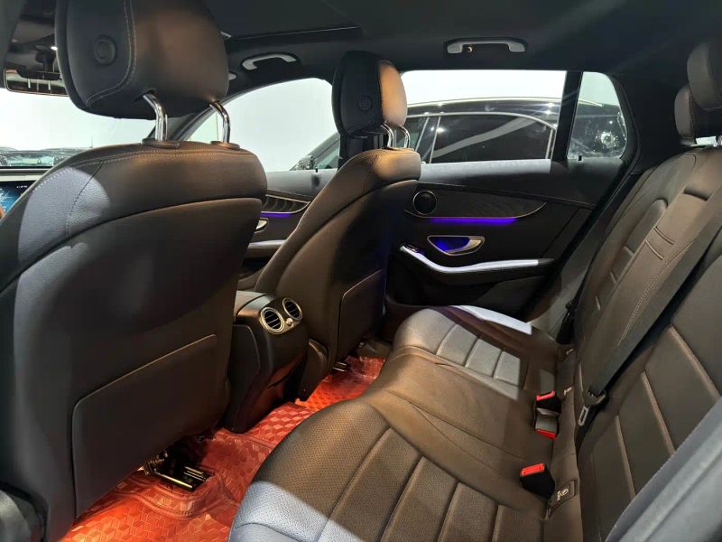 Mercedes-benz eqc