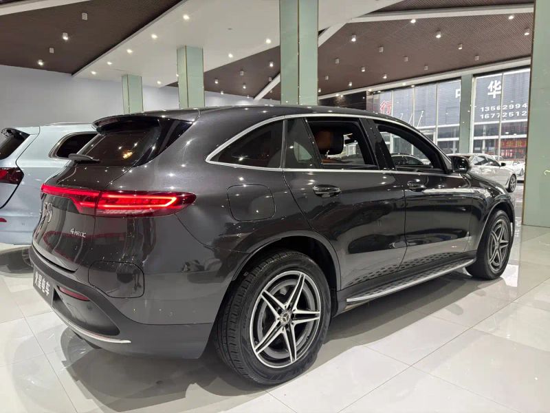 Mercedes-benz eqc