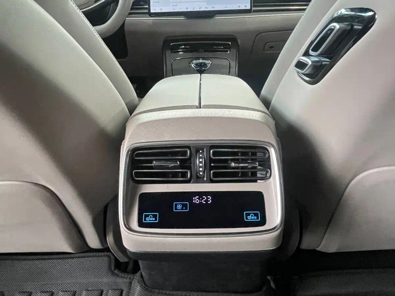 han sedan