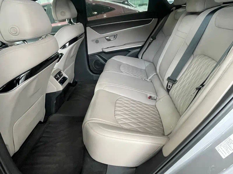 han sedan