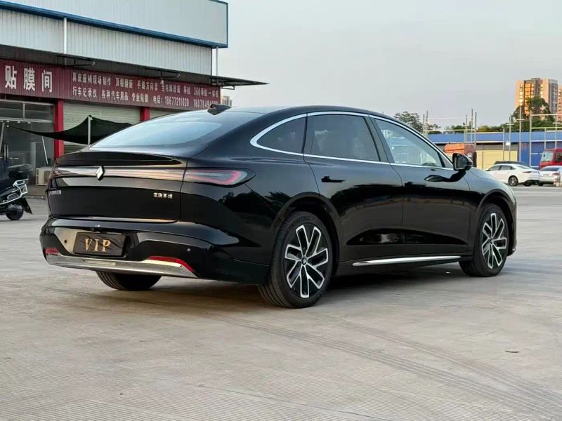 Baojun xiangjing