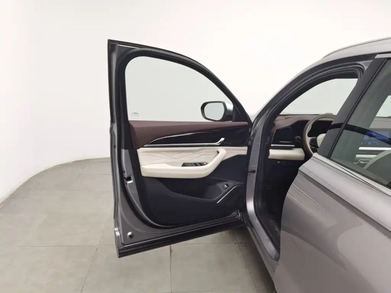 Geely xingyue-l
