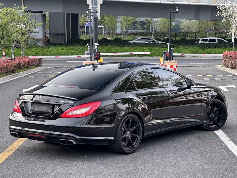 Mercedes-benz cls