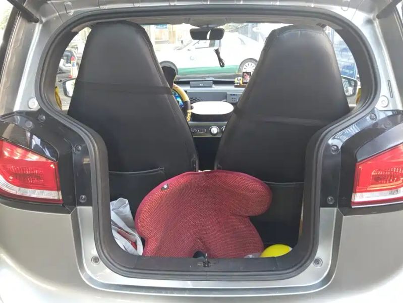 Baojun e