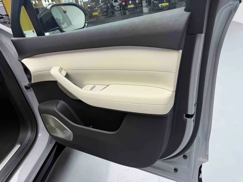 Nio ec6