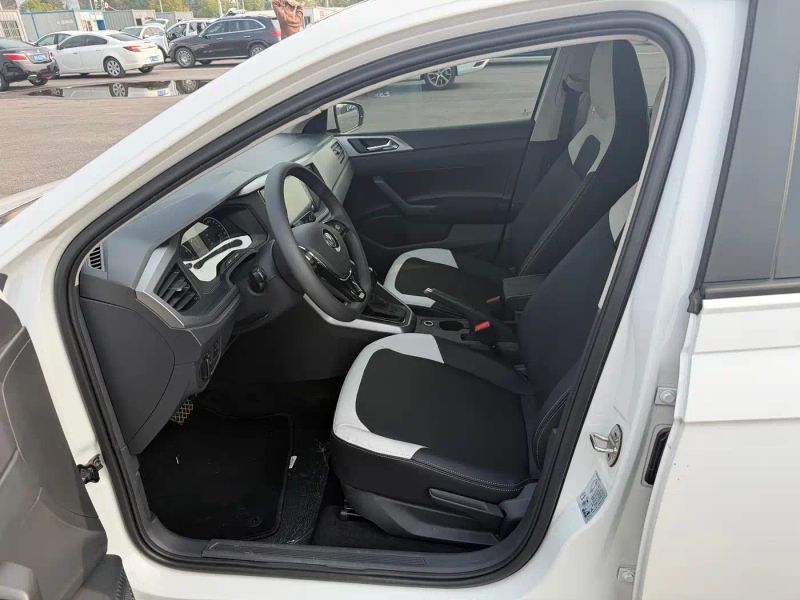 faw-volkswagen polo