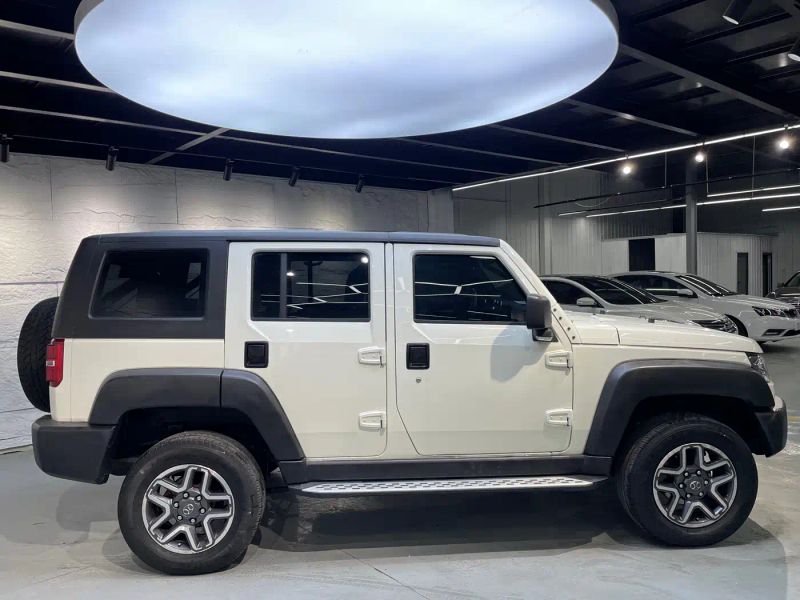 Beijing_offroad bj40
