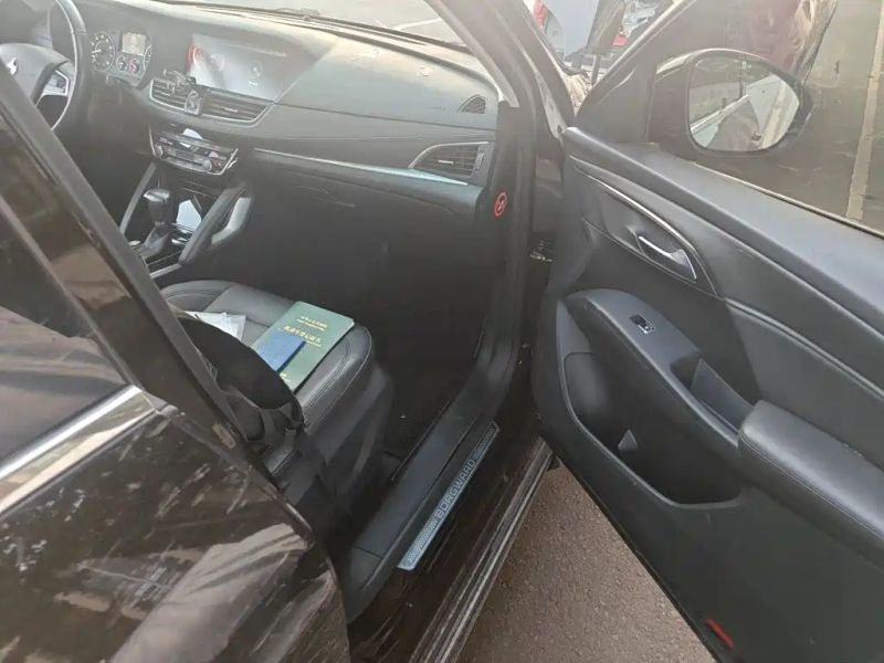 Borgward bx7