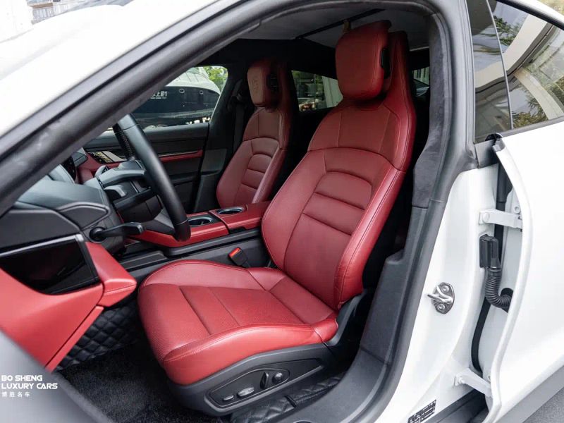 macan taycan