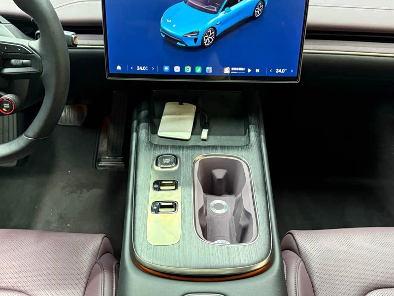 xiaomi su7
