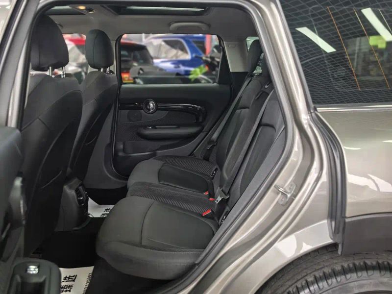 Mini clubman