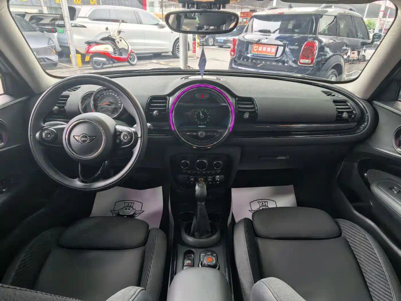 Mini clubman