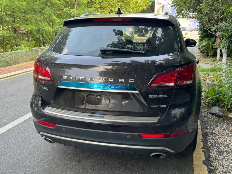 Borgward bx7