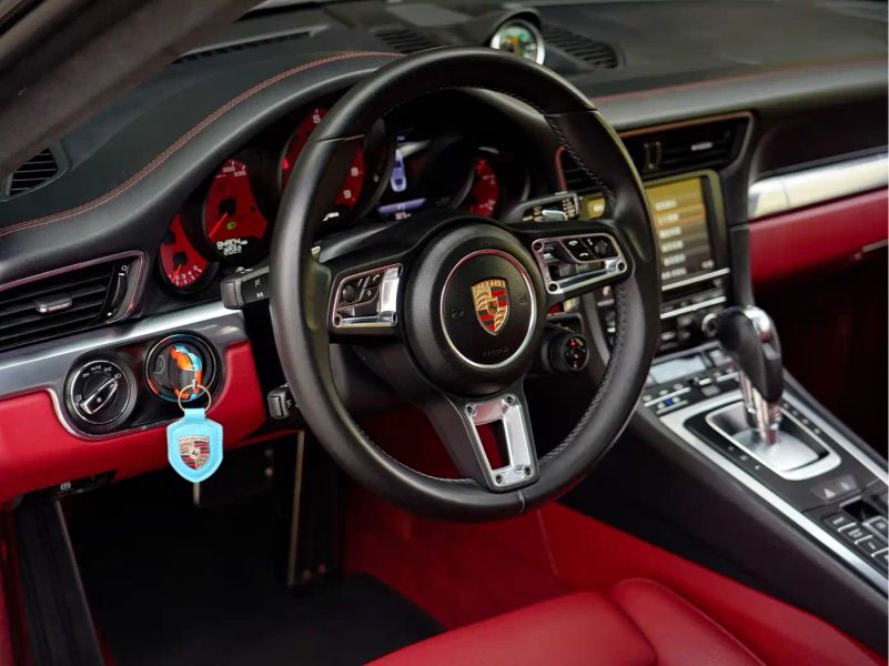 macan 911