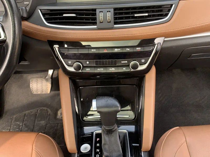 Borgward bx7
