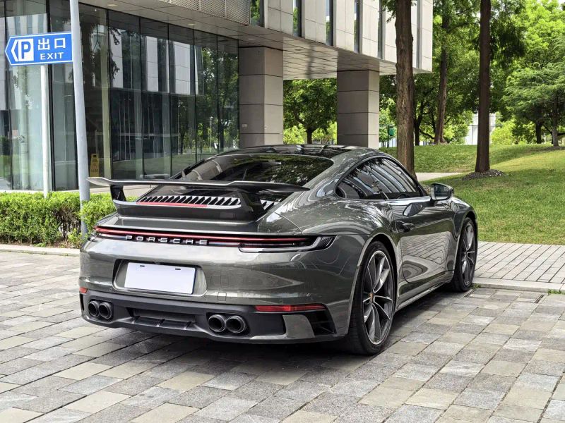 macan 911
