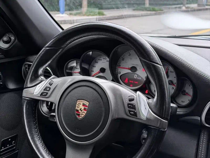 macan 911