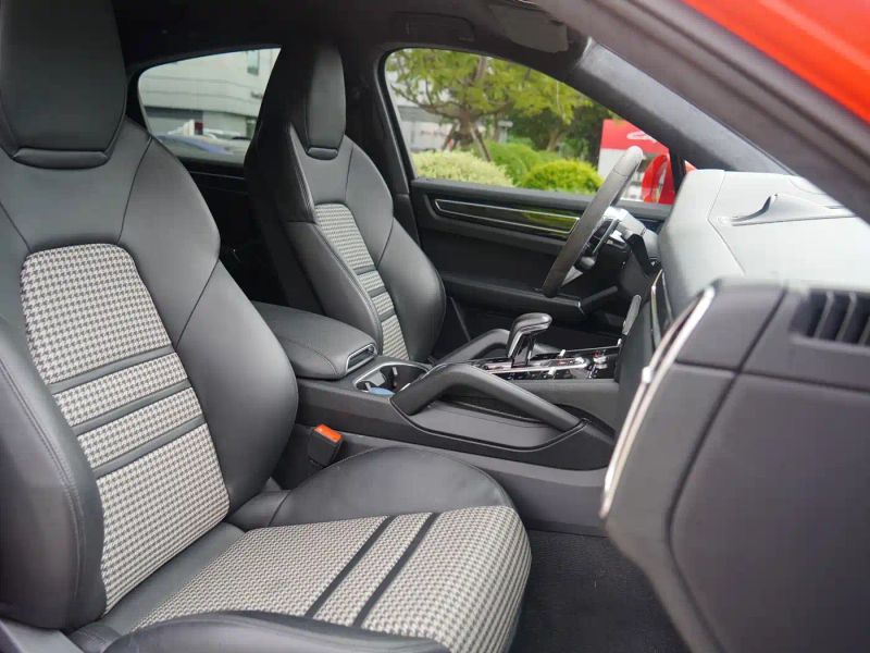 macan cayenne coupe