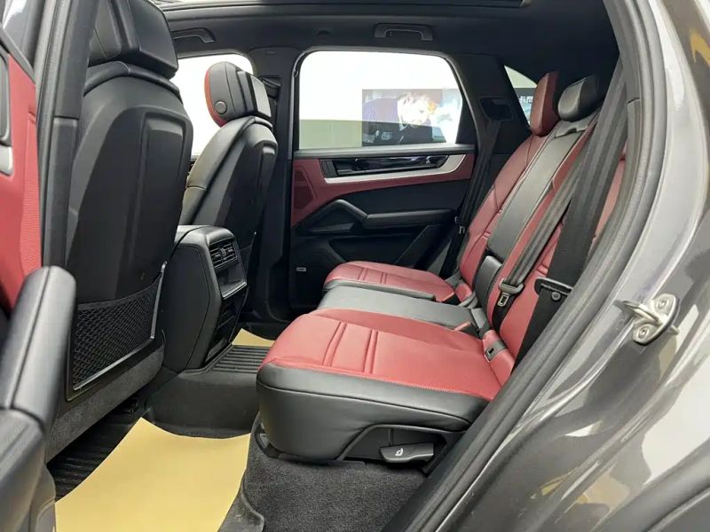 macan cayenne