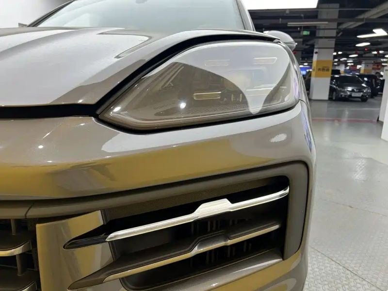 macan cayenne