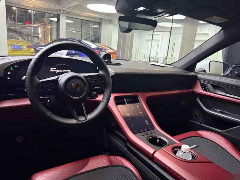 macan taycan