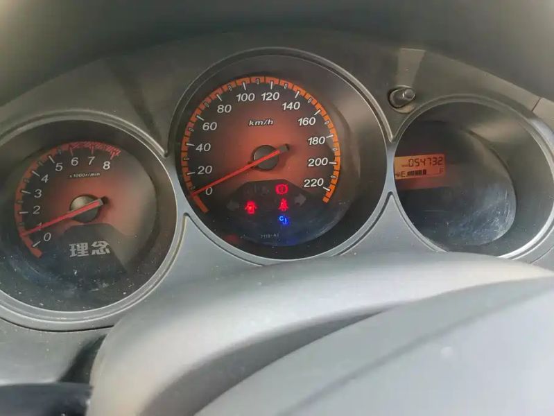 Lease" s1