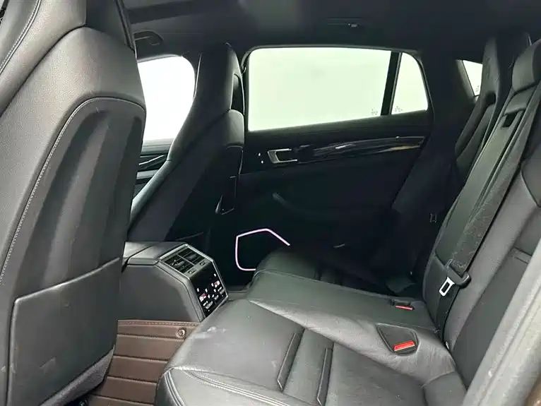 macan panamera