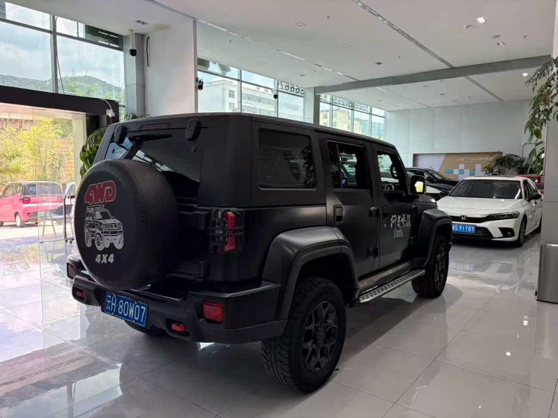 Beijing_offroad bj40