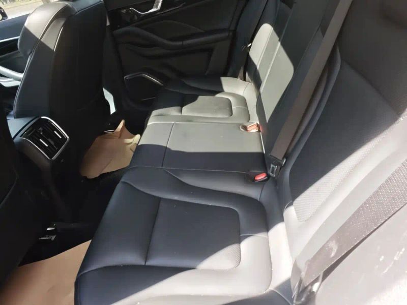 Besturn b70