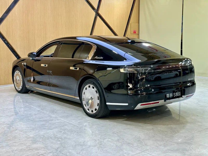 Zun_jie suv