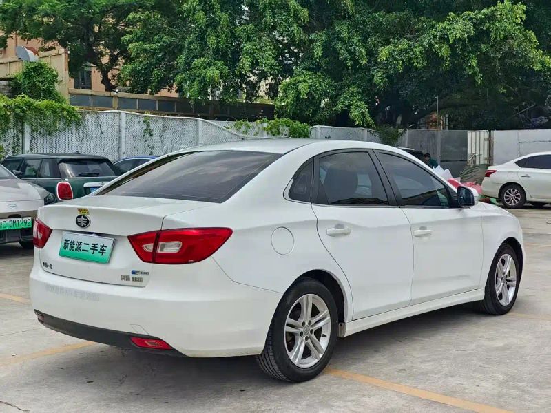Besturn b