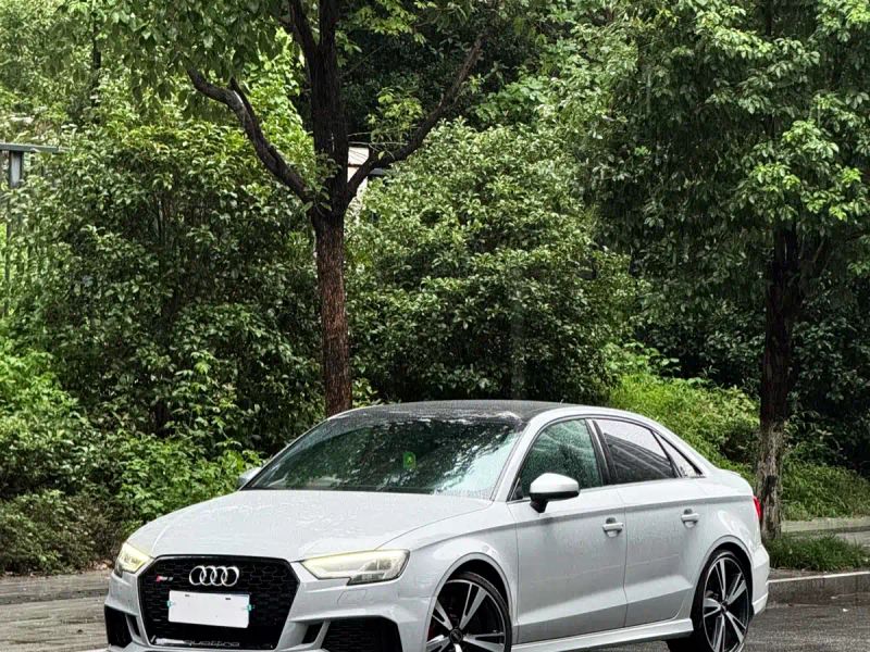 Audi rs