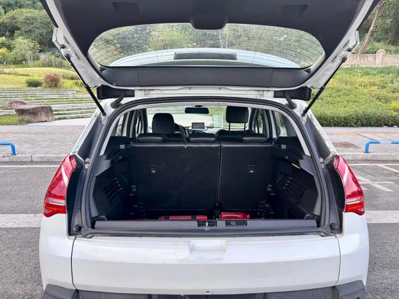 Peugeot peugeot_3008