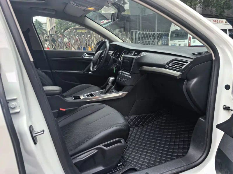 Peugeot peugeot_408