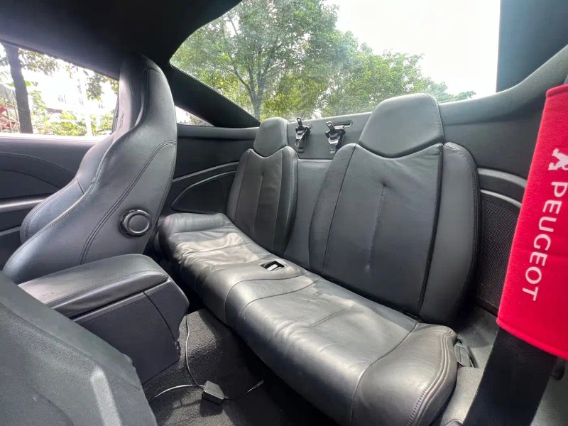 Peugeot RCZ