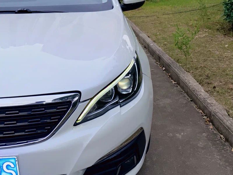 Peugeot peugeot_308