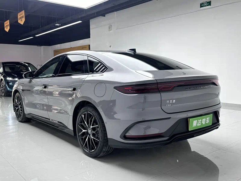 han sedan