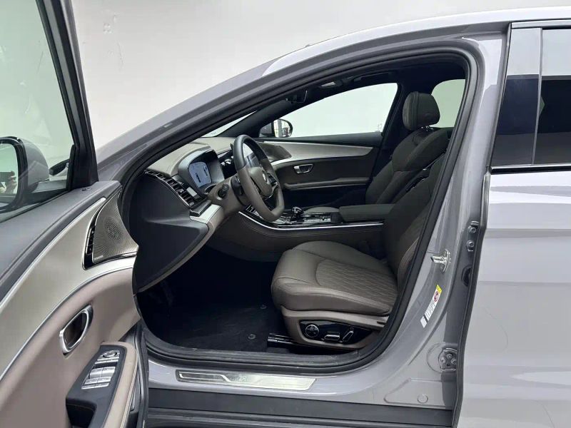 han sedan