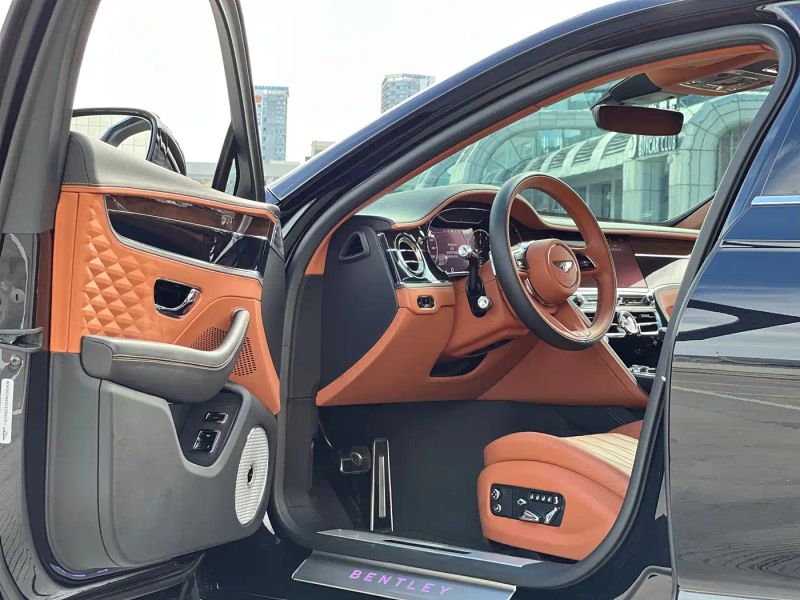 tian-yue sedan