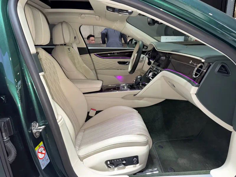 tian-yue sedan