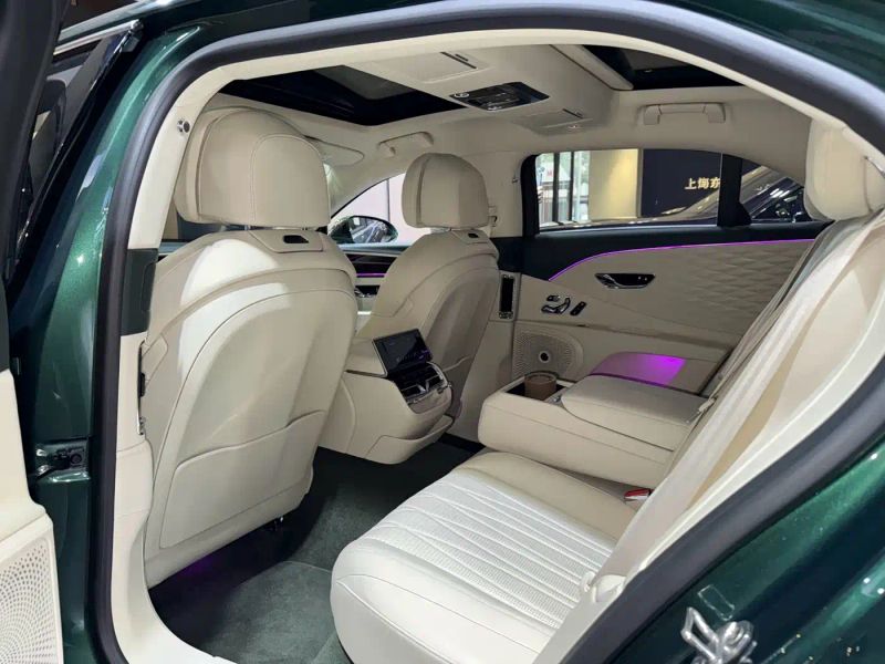 tian-yue sedan