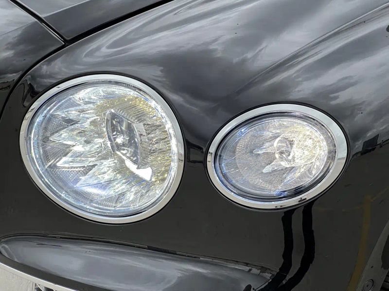 tian-yue sedan