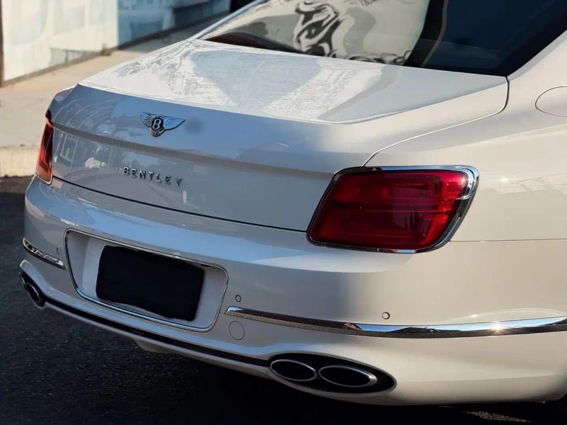 tian-yue sedan