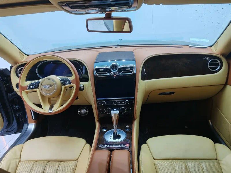 tian-yue sedan