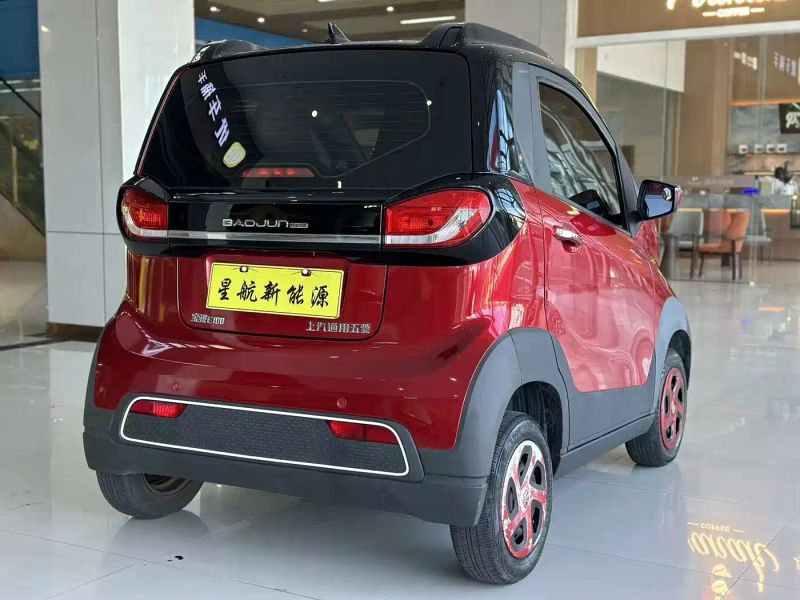 Baojun e