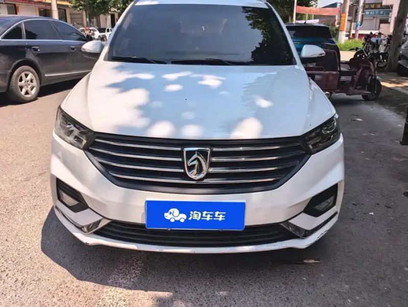 Baojun 360
